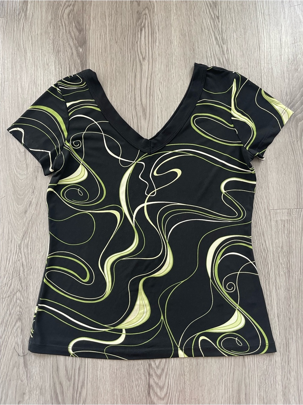 VTG Y2K JKLA Black V-Neck Women's Top with Lime Swirl Print small